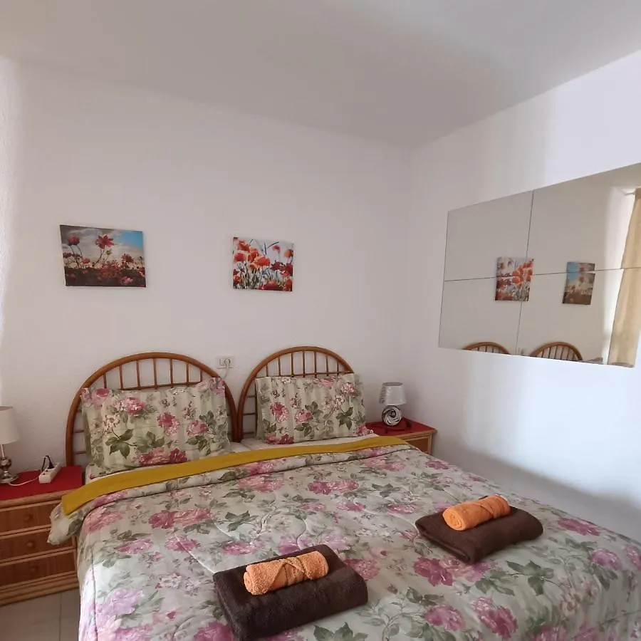 Apartment Fanabe For You First Line Costa Adeje  İspanya